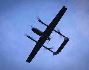 Ukrajina a Rusko hlásí vzájemné útoky a ostřelování, Rumunsko našlo úlomky dronů