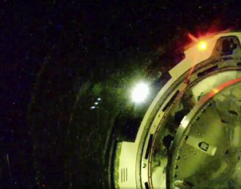 NASA přiznala, že neví, kdy se bude moci posádka Starlineru vrátit na Zem