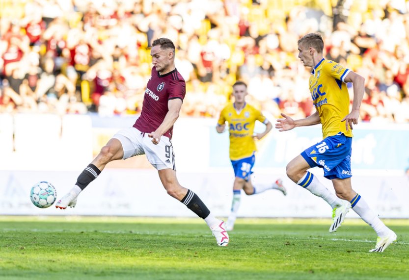 Oslabená Sparta remizovala v Teplicích 1:1 a poprvé v ligové sezoně nevyhrála