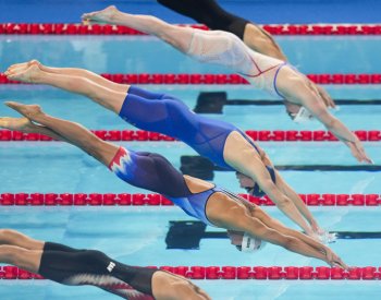 Seemanová je na stovce motýlek v českém rekordu v olympijském semifinále