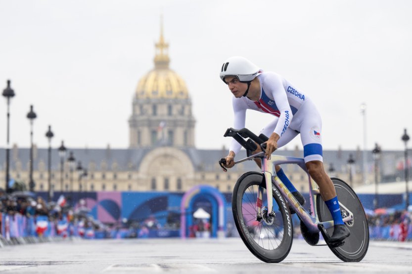 Vacek 11. místem v časovce na OH vyrovnal české maximum, Kopecký byla 28.
