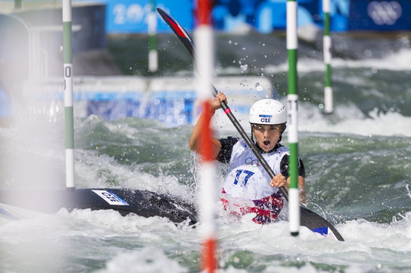 Kajakářka Galušková do finále OH nepostoupila, zlato získala Foxová
