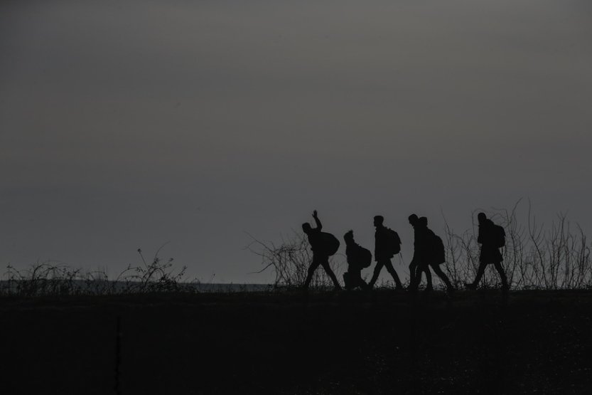Počet cizinců zadržených při tranzitní migraci poklesl v prvním pololetí o 660