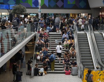 Francouzská policie má podezřelé z útoků na železnici, provoz je zpět v normálu