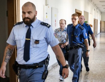 Za vraždu ženy ve vile v Jevanech potrestal soud muže 18 lety vězení