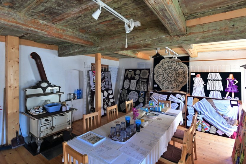 Zachráněná kraslická hrázděnka vystaví expozici místního krajkářství