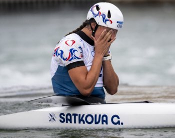 Satková na medaili nedosáhla, při triumfu Foxové byla sedmá