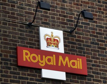 BBC: Britská vláda prověří převzetí Royal Mail firmou Křetínského