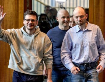 Propuštěný ruský politik Jašin v Bonnu uvedl, že jeho cílem je návrat do Ruska