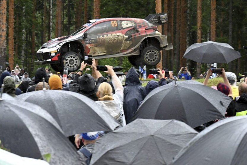 Tänak další výhru na Finské rallye nepřidá, zastavila ho nehoda