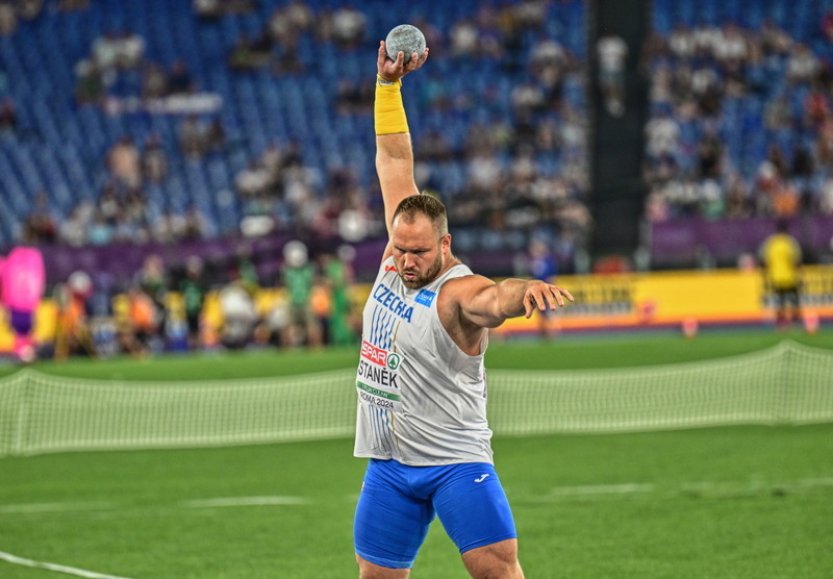 Koulař Staněk trefil v olympijské kvalifikaci skvělý pokus, nadchli ho fanoušci