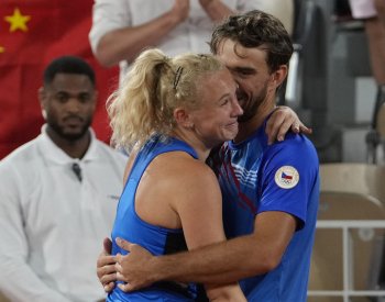 Ohledně svého osobního vztahu Siniaková s Macháčem po triumfu na OH mlžili