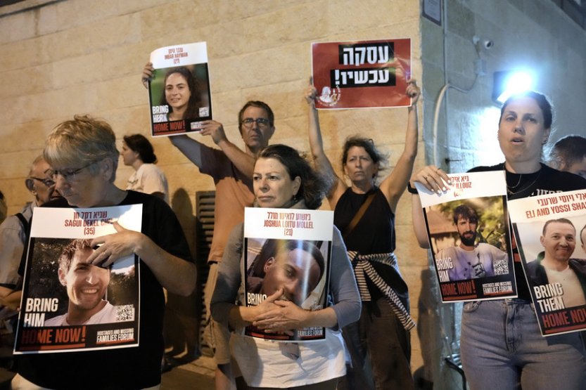 Tisíce lidí v Izraeli opět demonstrovaly za dohodu o propuštění rukojmích z Gazy