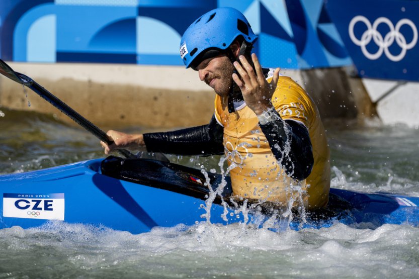 Rohan bojoval o medaili v kayakcrossu, skončil čtvrtý