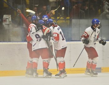 Hokejová osmnáctka zahájila Hlinka Gretzky Cup výhrou nad týmem USA 2:1