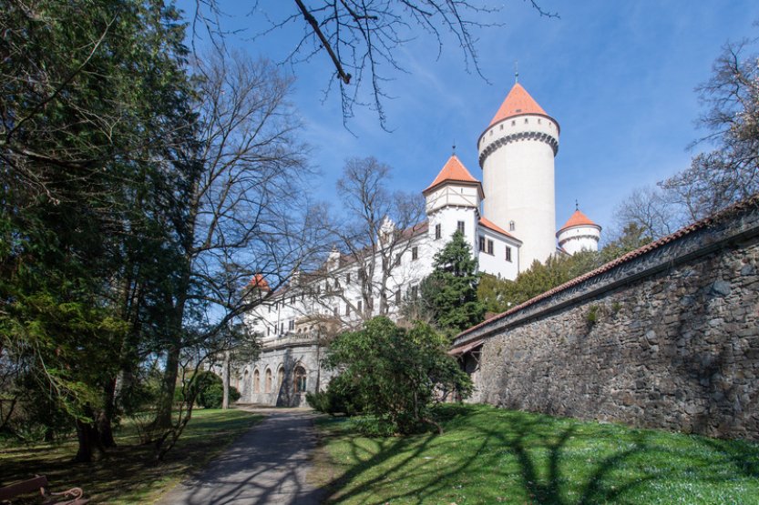 Přes 100 hradů a zámků z celé ČR se zapojí do Hradozámecké noci