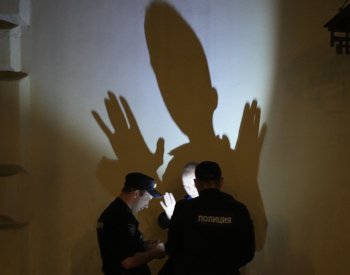 Zatýkání v Rusku pokračuje, z úplatkářství je obviněn další vojenský exnáčelník