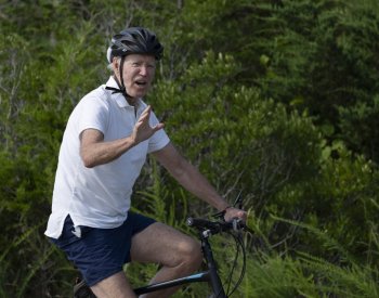 Biden označil Trumpa za skutečné nebezpečí pro americkou bezpečnost