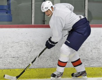 Kuba se po konci kariéry dál věnuje hokeji v zámoří, doma má čas i na rallye