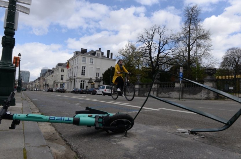 V Rakousku zemřel 39letý Čech, havaroval na elektrokoloběžce