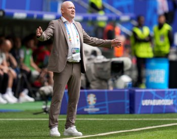 Trenér fotbalové reprezentace Hašek má po Euru nadále důvěru vedení FAČR