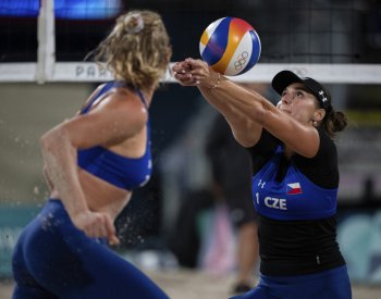 Hermannová a Štochlová na úvod ME vyhrály, uspěly i Dunárová s Mokrou