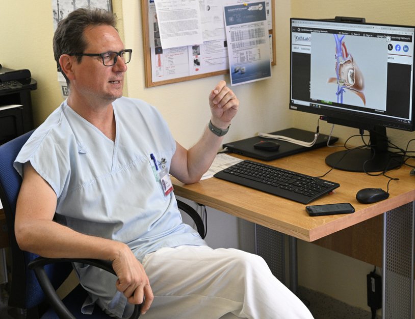 Příčina otoků nohou může být v srdeční chlopni, pacientům lékaři mohou dát nové