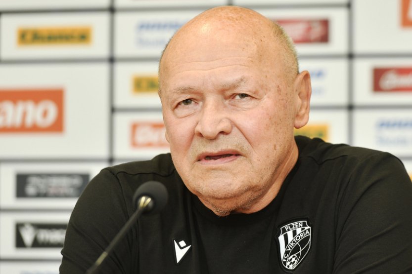 Koubek: První duel musíme vymazat z hlavy, největší chyba by byla jen něco hájit