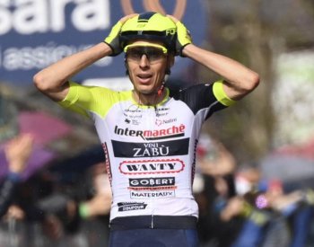 Cyklistickou Vueltu pojedou Hirt a poprvé Schlegel