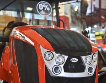 Brněnský Zetor Tractors loni víc než zdvojnásobil ztrátu na 272 milionů korun