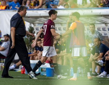 Gól Slavie byl podle komise v pořádku, sudí také správně vyloučili Krejčího