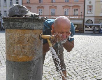 Na 21 stanicích ze 170 dnes padly teplotní rekordy