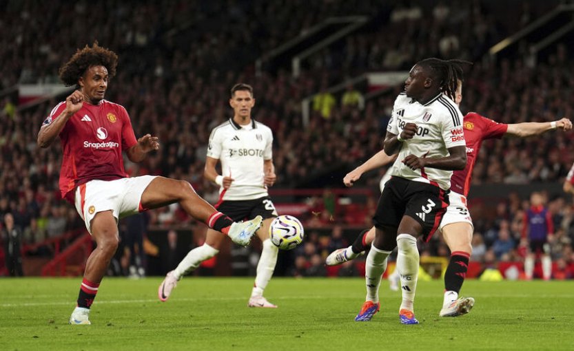 Střídající Zirkzee rozhodl při debutu za Manchester United o výhře nad Fulhamem