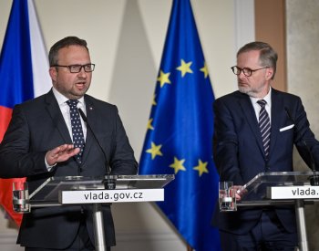 Vláda projedná novelu zákoníku práce s delší zkušební dobou a změnou výpovědí