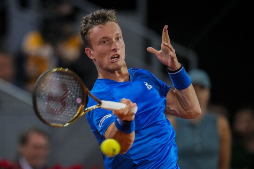 Lehečka prohrál při návratu na kurty v Cincinnati noční bitvu s Tiafoem