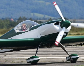 Nejmenší letadlo na světě je lákadlem víkendového Leteckého dne v Chebu