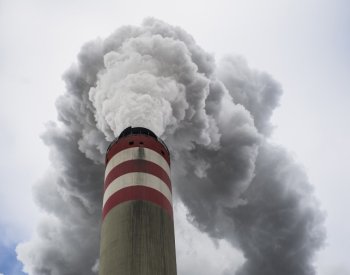 STEM/MARK: Většina Čechů preferuje delší provoz uhelných elektráren