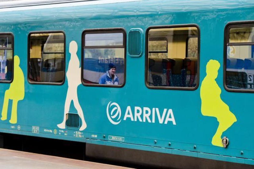 Arriva za pololetí ve vlacích přepravila meziročně více lidí, Leo Express méně