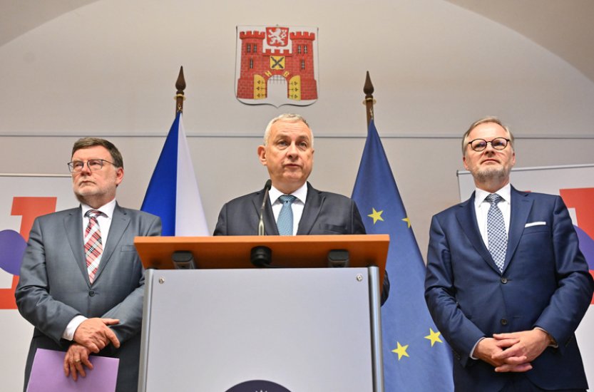 Ministři začali jednat o rozpočtu na příští rok, k detailům se zatím nedostali