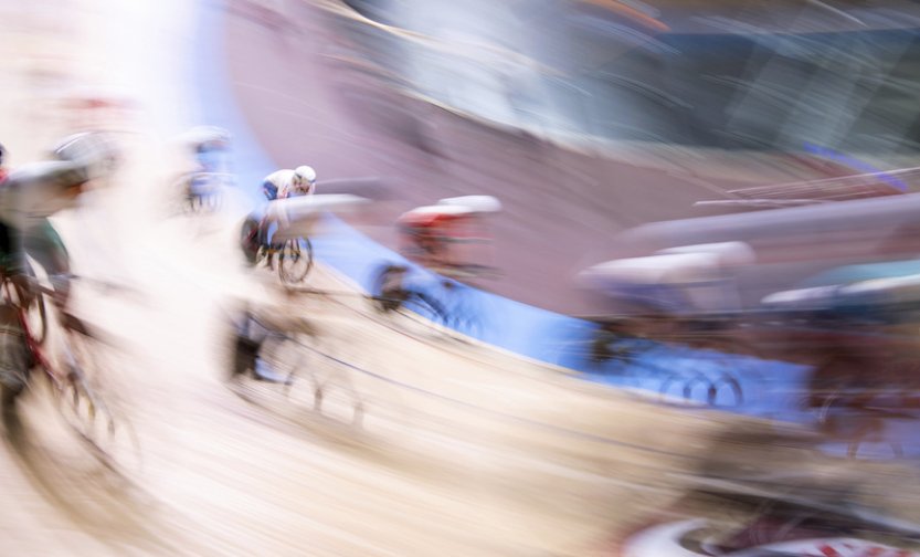 Čeští dráhaři jsou poprvé juniorskými mistry světa v týmovém sprintu