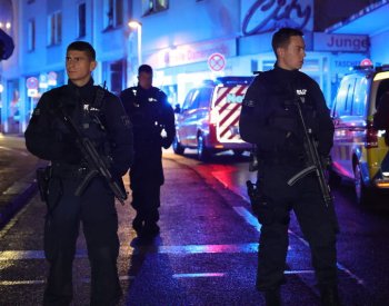 V německém Solingenu zemřeli po útoku během oslav nejméně tři lidé
