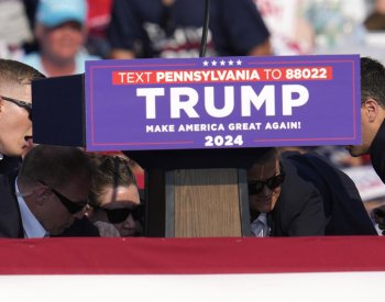 Několik agentů Tajné služby bylo po atentátu na Trumpa postaveno mimo službu