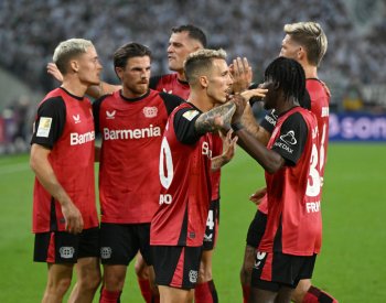 Leverkusen zahájil obhajobu vítěznou brankou v 11. nastavené minutě