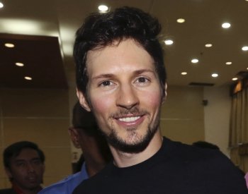 TF1: Policie v Paříži zatkla šéfa platformy Telegram Durova