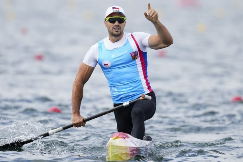 Olympijští vítězové v kanoistice Fuksa a Dostál pojedou o světové tituly