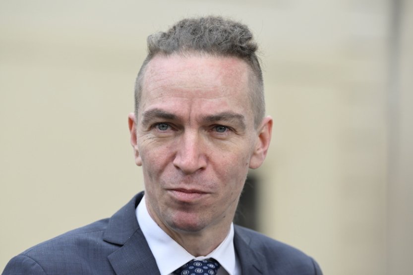 Bartoš: Odložení digitalizace by ČR způsobilo ještě větší hospodářské škody