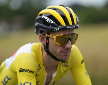 Náročnou etapu Vuelty vyhrál Yates, lídr O'Connor mírně zvýšil náskok