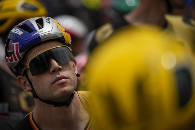 Van Aert si na Vueltě připsal z úniku třetí etapové vítězství, dál vede O'Connor