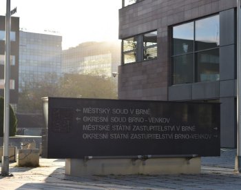 Soud v Brně otevře případ vydání knihy zpochybňující fakta o holokaustu