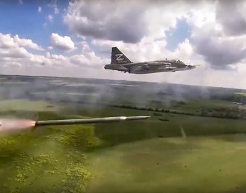 Ukrajina nad Doněckou oblastí sestřelila ruský letoun Su-25, tvrdí vojáci